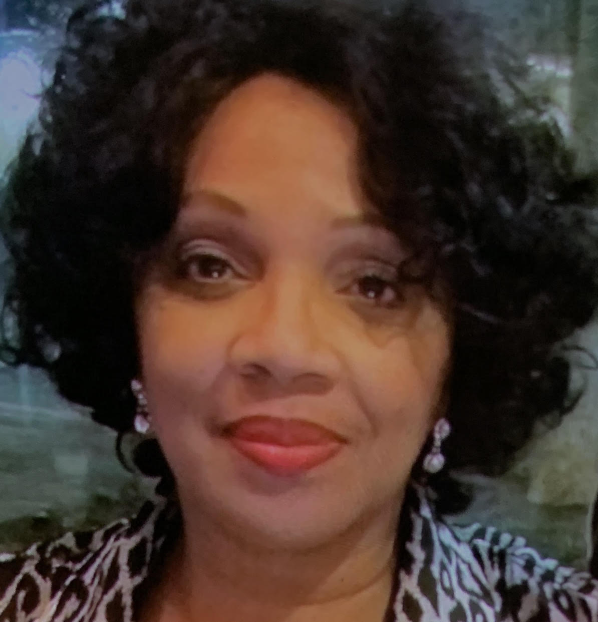Contact Ros Neal